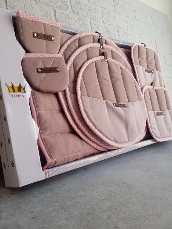 ست صورتی تاچلی